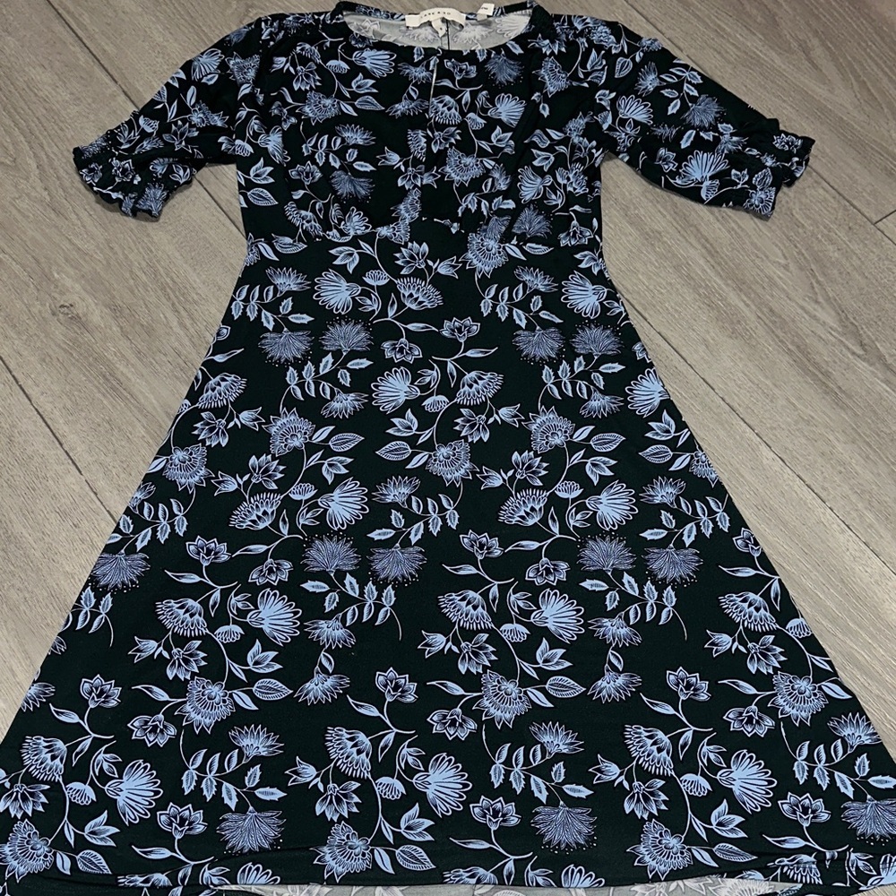 Lark & Ro Navy Dress with light blue Floral Design size 0